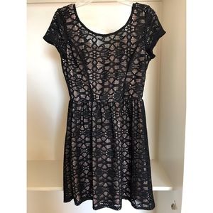 Speeckless Black and Nude Dress